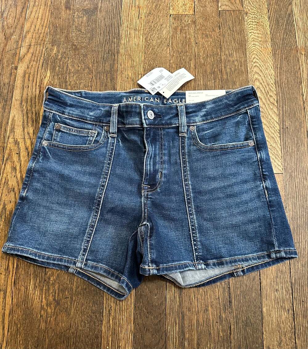 American Eagle Next Level Stretch Denim Sailor/Patch Pocket Shorts size 8